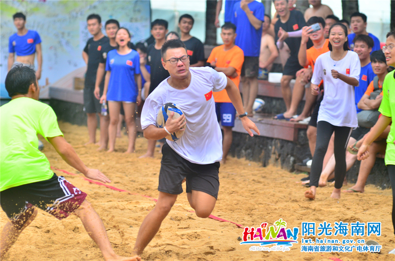 2020年海南省沙滩橄榄球公开赛比赛现场。